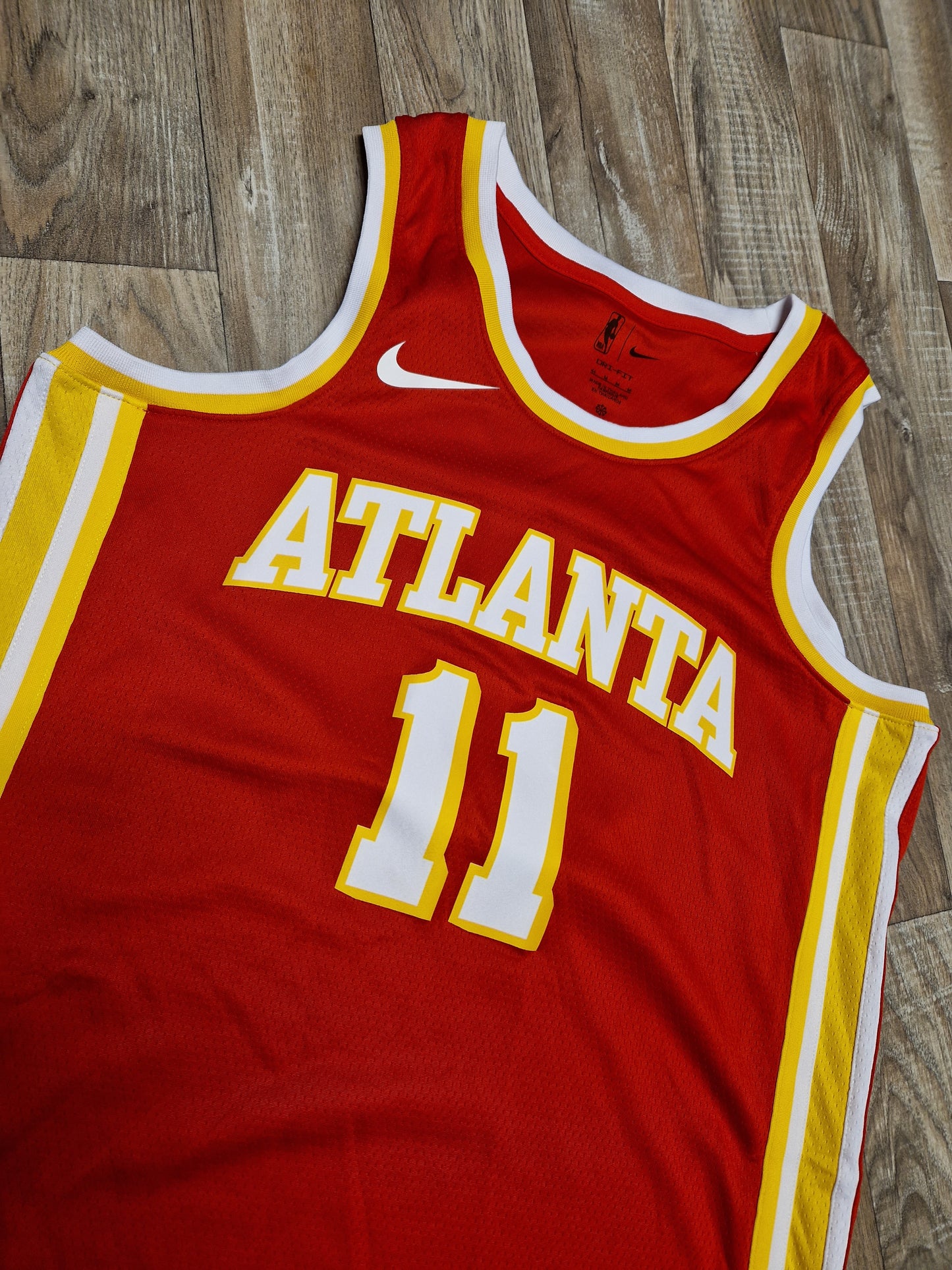 Trae Young Atlanta Hawks Jersey Size Medium