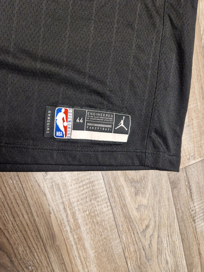 Lauri Markkanen Chicago Bulls Jersey Size Medium
