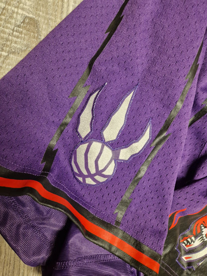 Toronto Raptors Shorts Size Medium