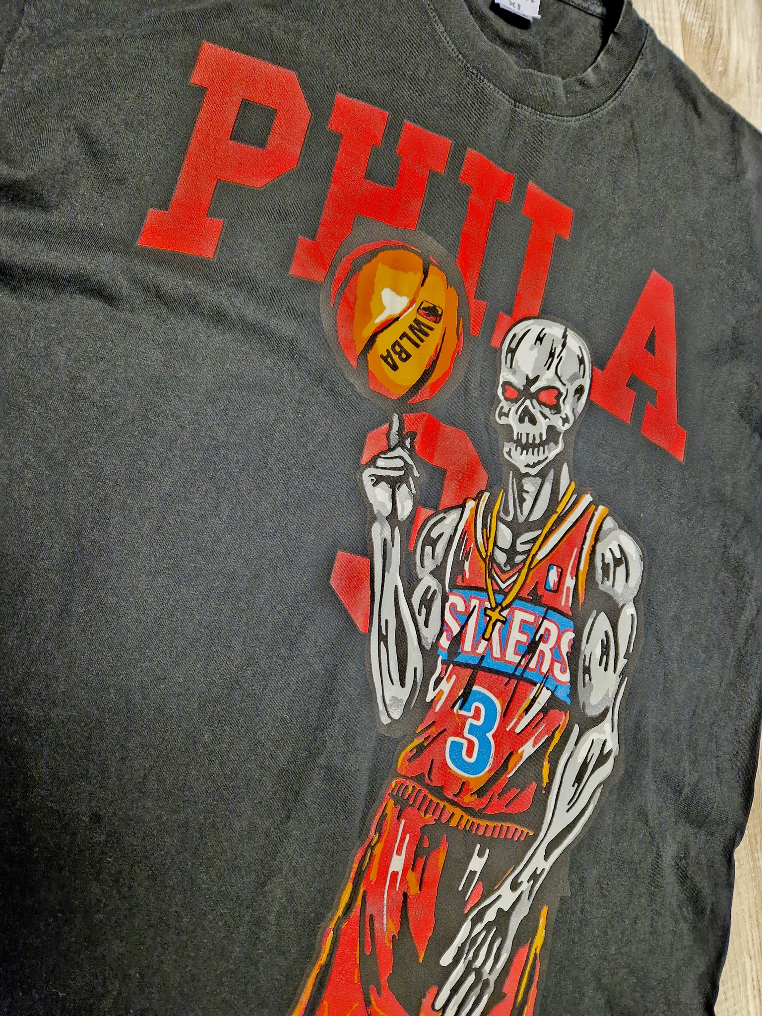 Warren Lotas Allen Iverson Philadelphia 76ers T-Shirt 