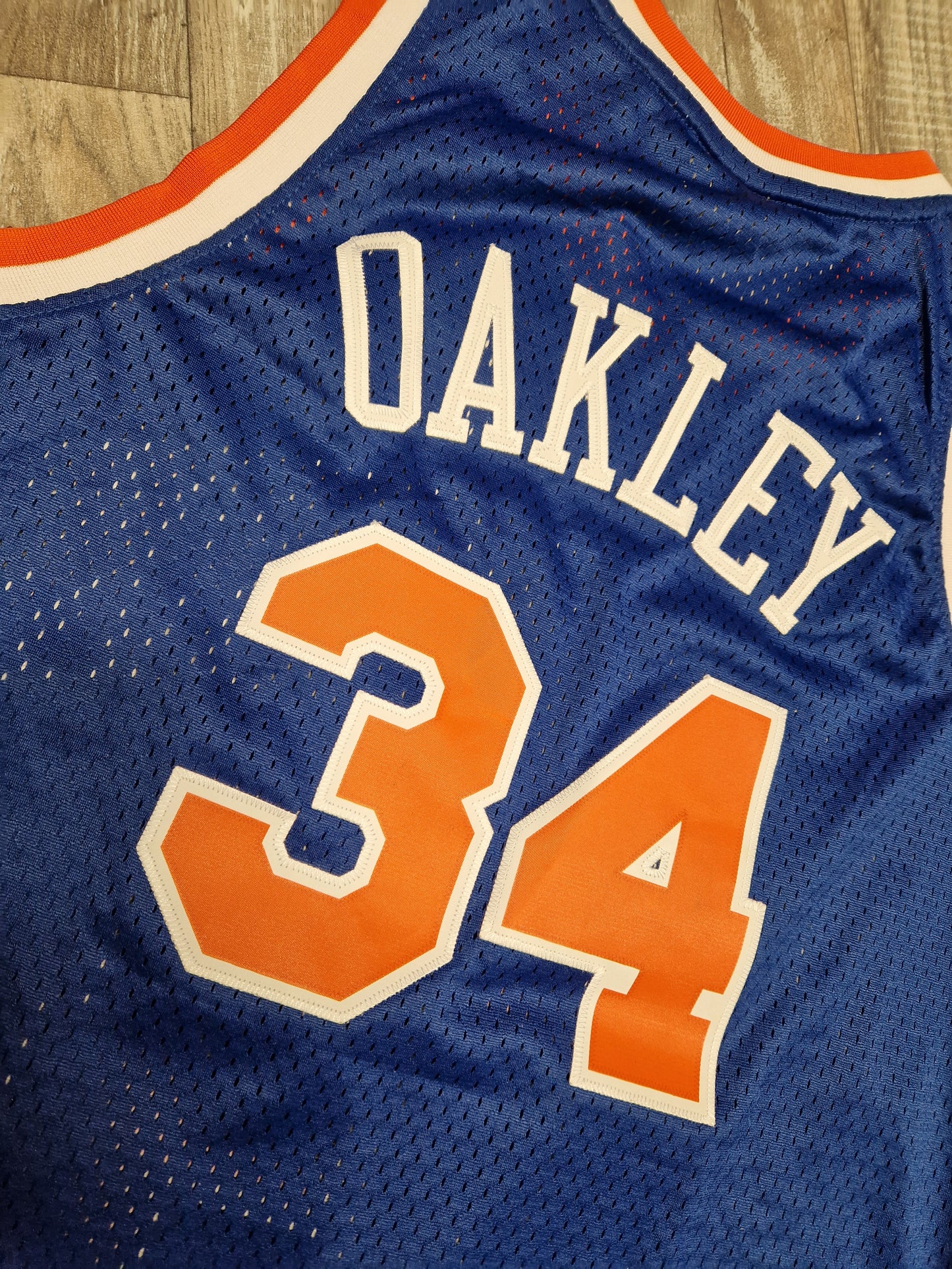 Charles Oakley New York Knicks Jersey Size Medium