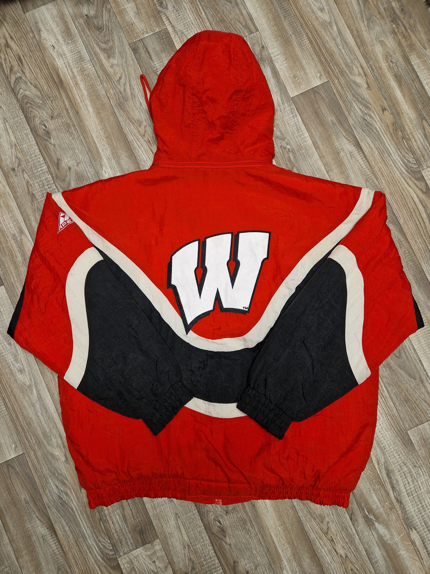 Wisconsin Badgers Jacket Size XL