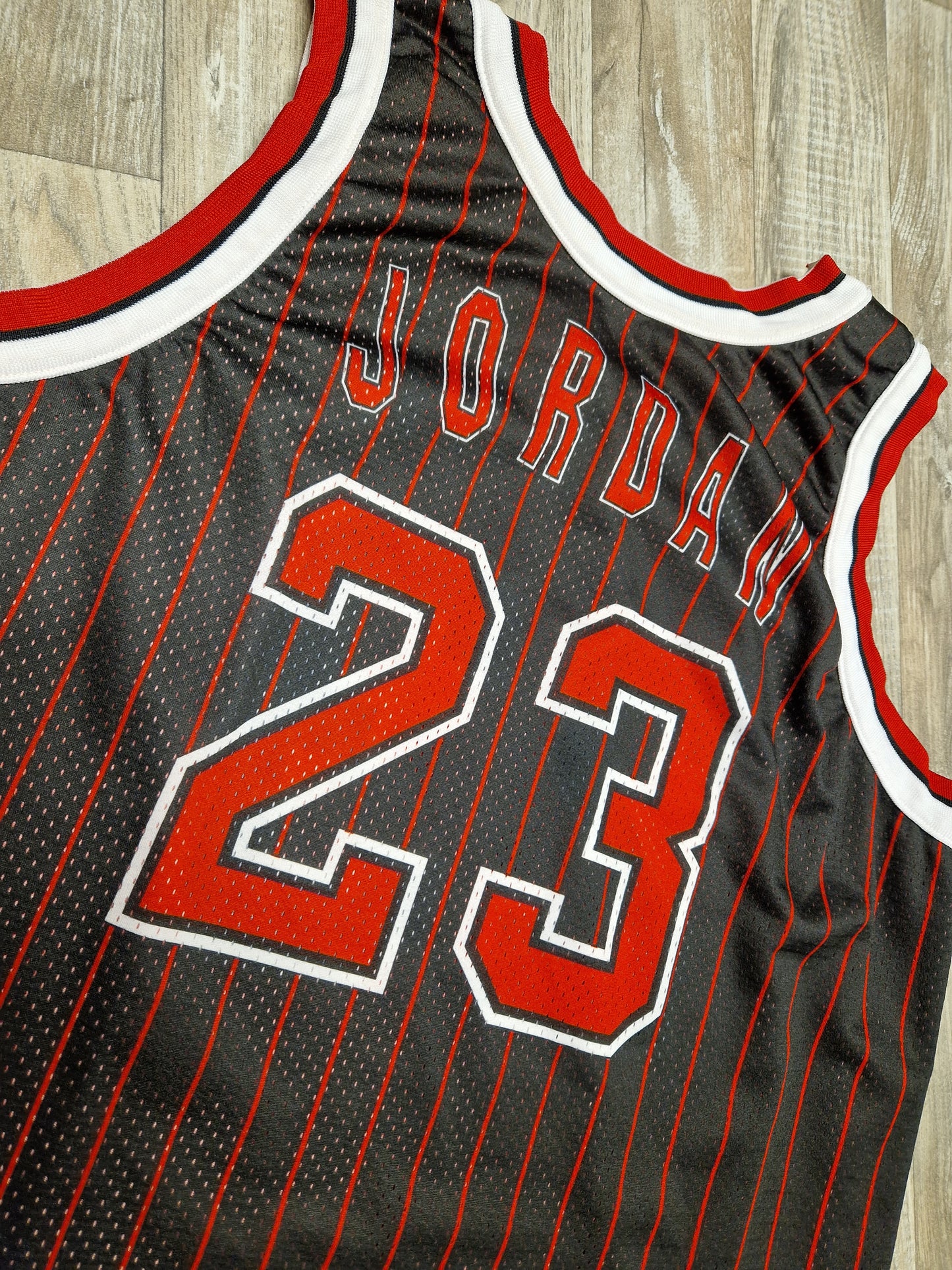 Michael Jordan Reversible Chicago Bulls Jersey Size XL