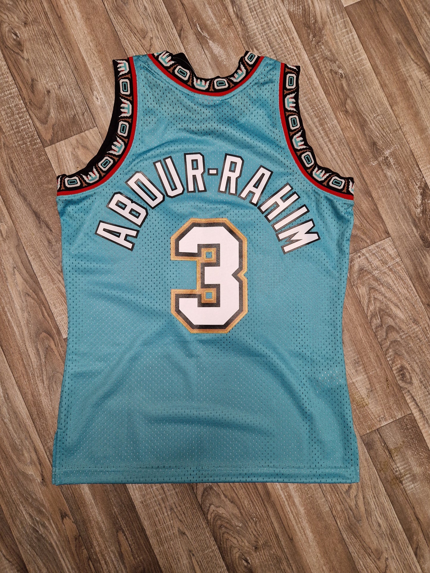 Shareef Abdur-Rahim Vancouver Grizzlies Jersey Size Medium