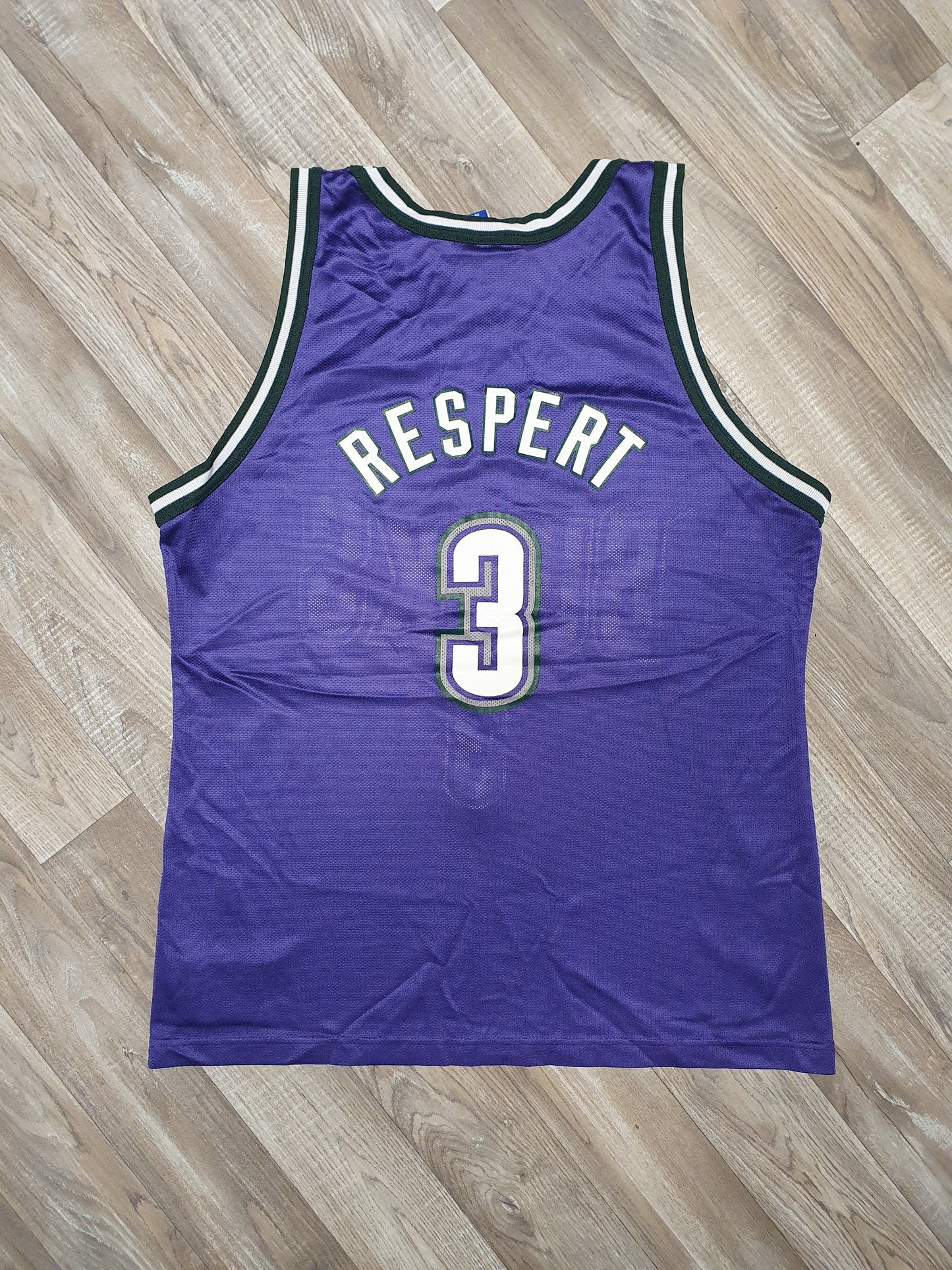 Shawn Respert Milwaukee Bucks Jersey Size Large